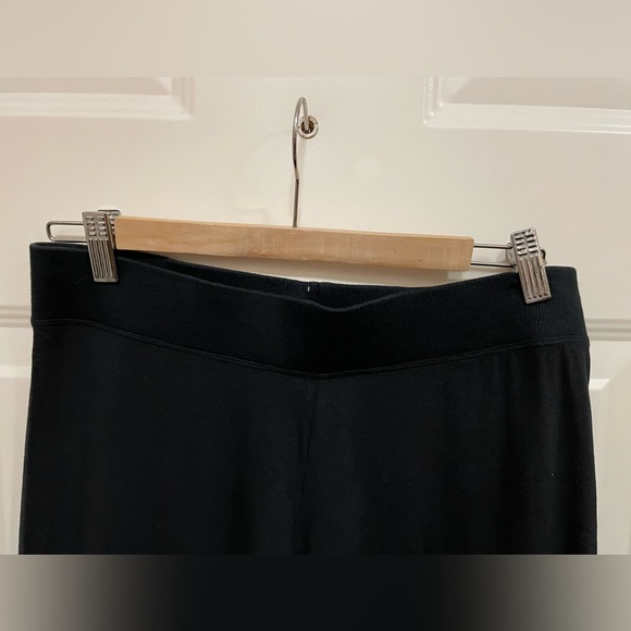 Victoria’s Secret lounge pants - Picture 2 of 3